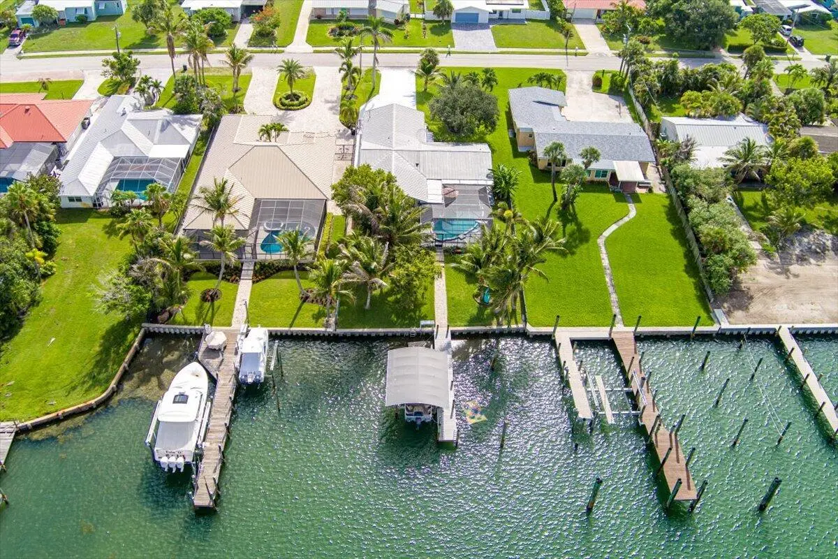 48-MAX_0009 at 309 FERNANDINA Street, Hutchinson Island
