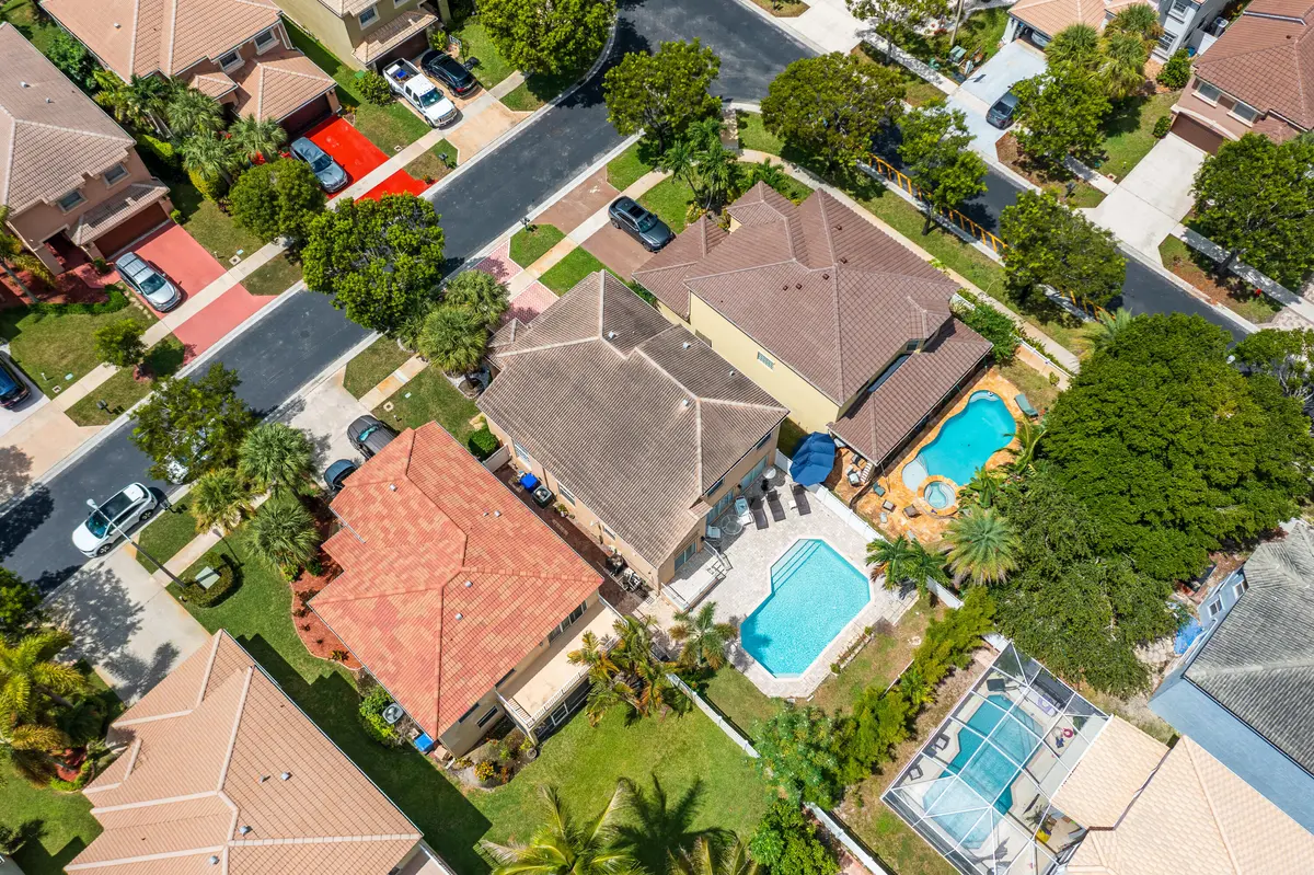 1534 Running Oak Ln-8 at 1534 Running Oak Lane, Royal Palm Beach