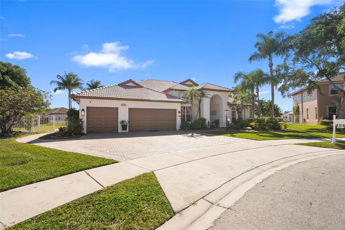 Photo 3 at 6691 Segovia Way, Pembroke Pines