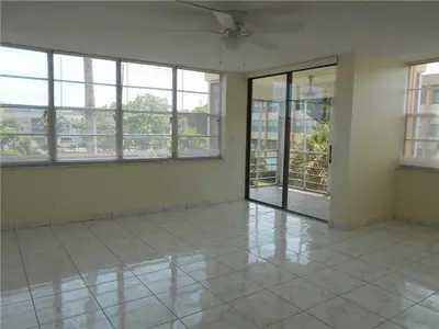 2731 TAFT Street 309, Hollywood – leased