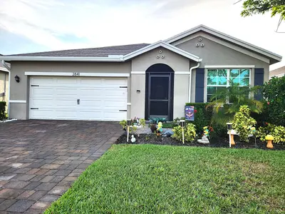 2841 NE BREEZEWAY Circle, Jensen Beach – Single Family Residence for sale