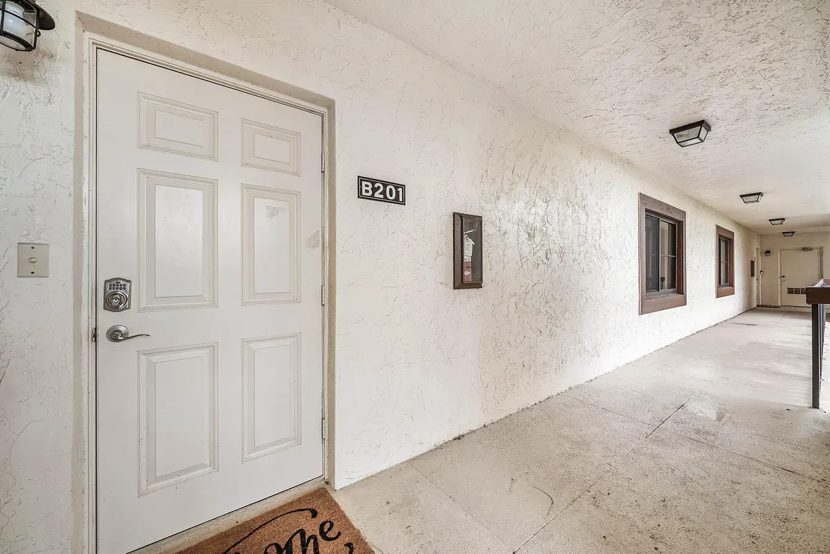 003-13388PoloRoadWest-201-WestPalmBeach- at 13388 POLO Road 0201, Wellington