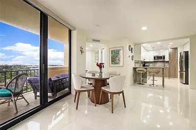2800 N OCEAN Drive B-9A, Riviera Beach – Condominium for sale