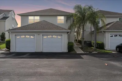1820 Waterford Drive, Vero Beach – Condominium for sale