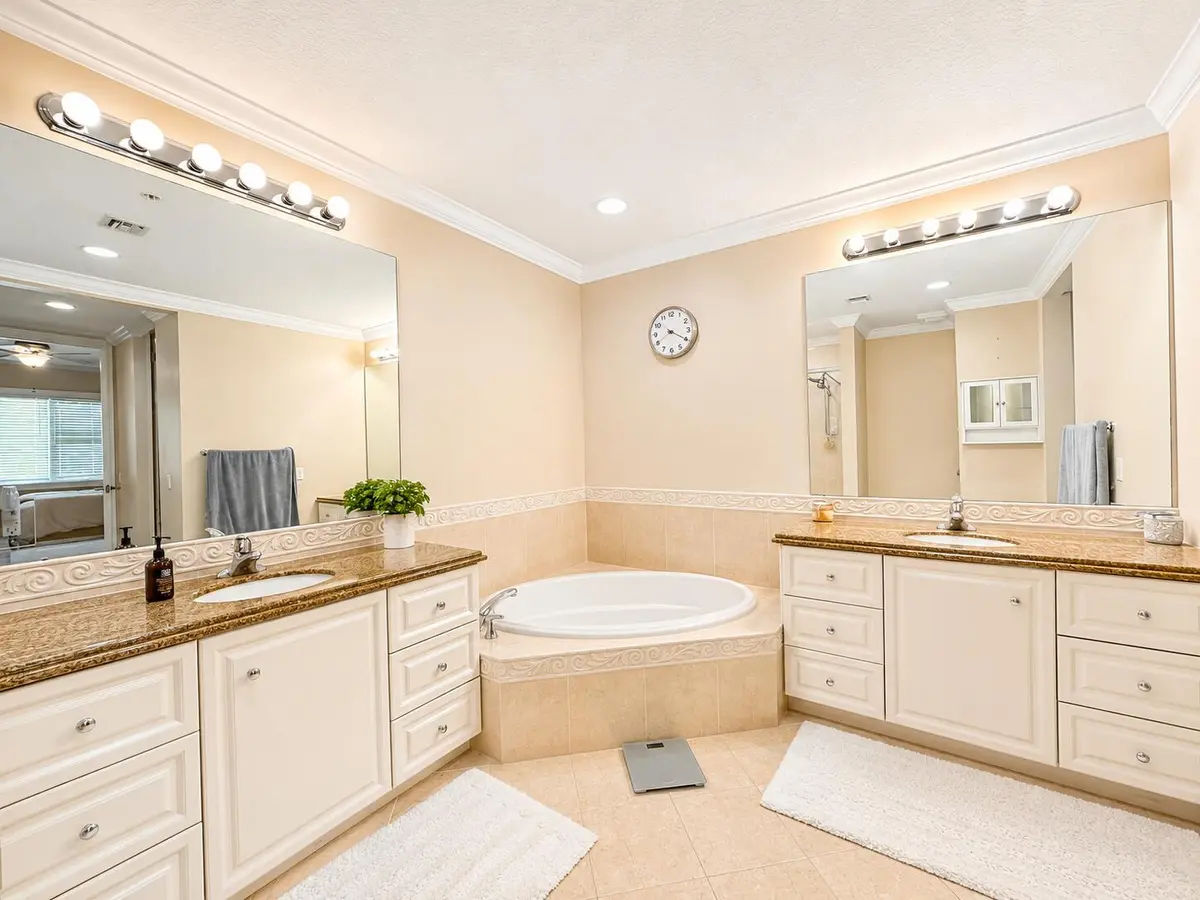 15-101 Master Bathroom at 15 Harbour Isle Drive 101, Fort Pierce
