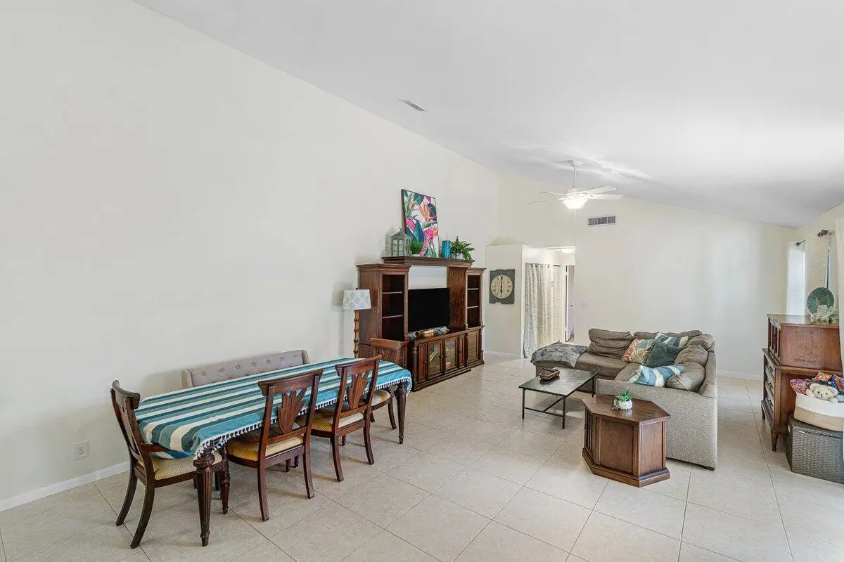 011-8912ThumbwoodCircle-B-BoyntonBeach-F at 8912 Thumbwood Circle B, Boynton Beach