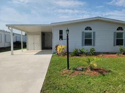 3325 Ironwood Avenue, Port St. Lucie – Manufactured Home for sale