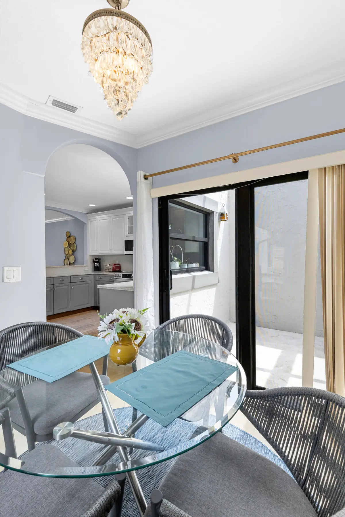 R6II3610 at 11397 POND VIEW Drive E202, Wellington