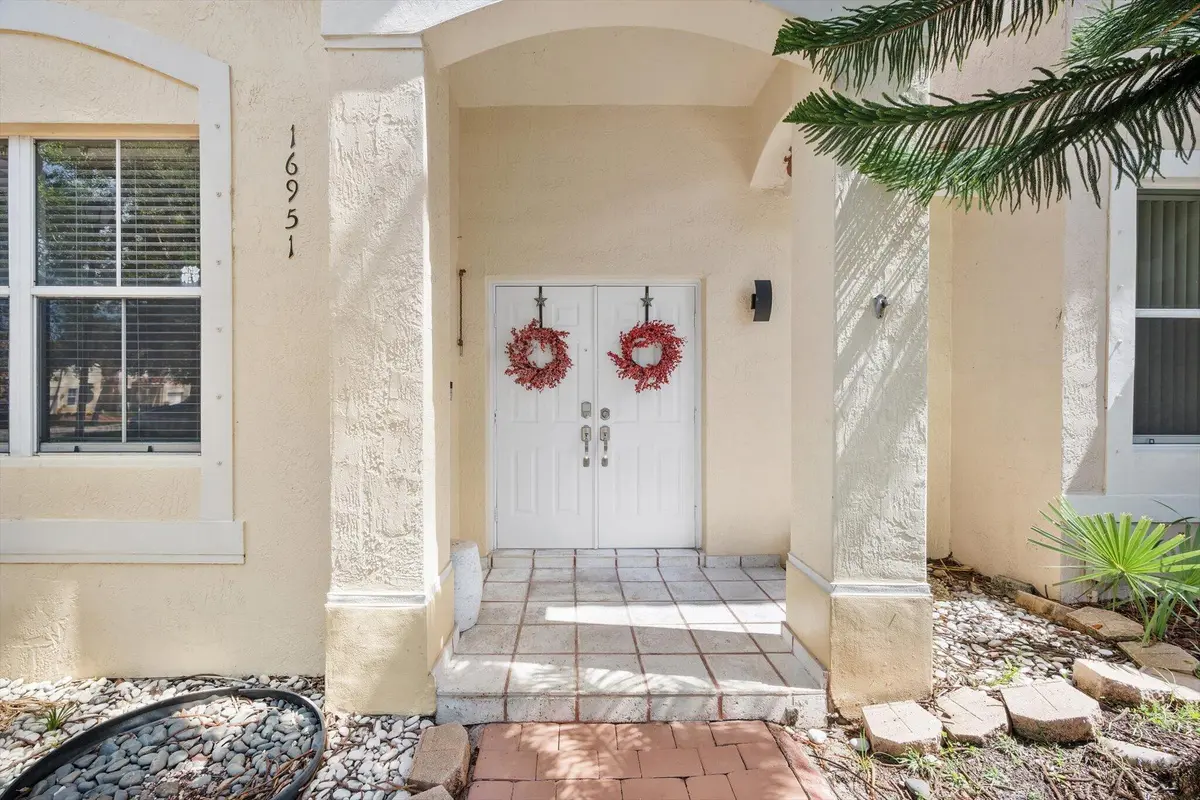05-16951 SW 34th St_005 at 16951 SW 34th Street, Miramar