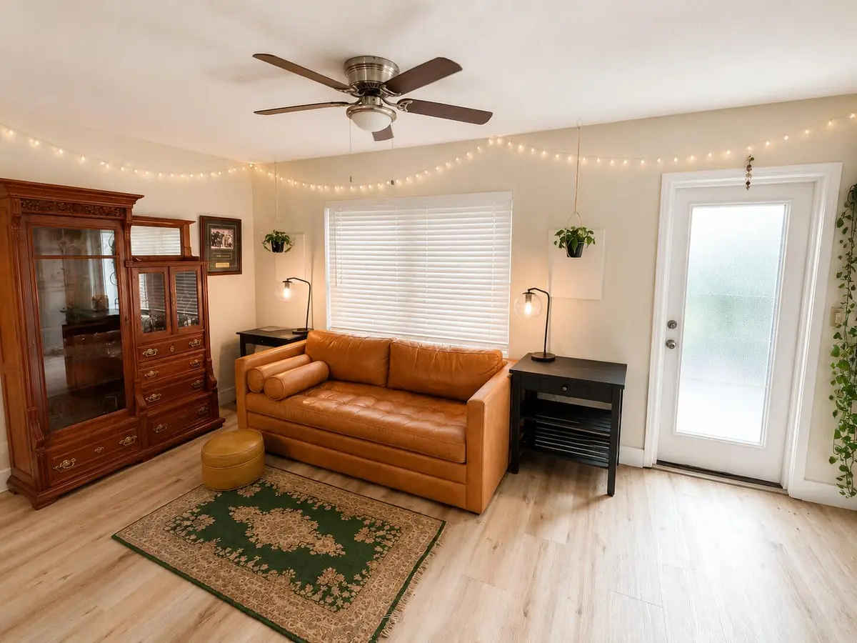 0bdfb983-9904-4bdf-82fd-dc60dc5eeffa at 1366 SE 4th Avenue, Deerfield Beach