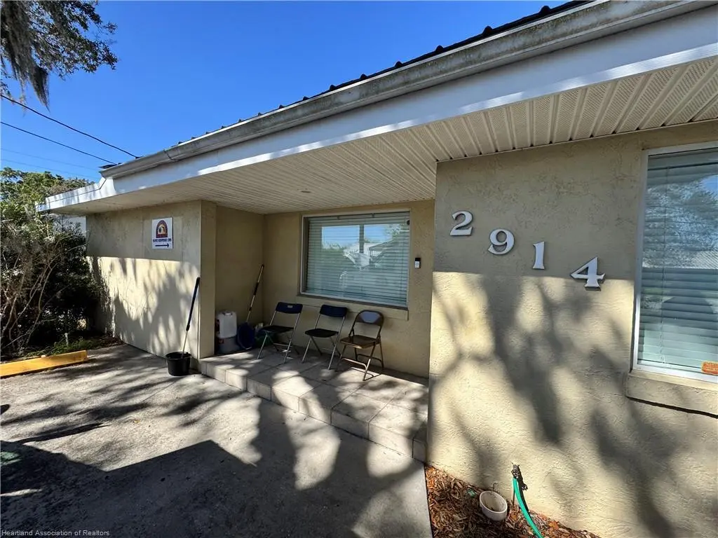 2914 a 1 at 2920 KENILWORTH Boulevard A, Sebring