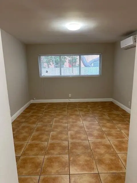 Photo 3 at 1440 MIAMI Road 9, Fort Lauderdale