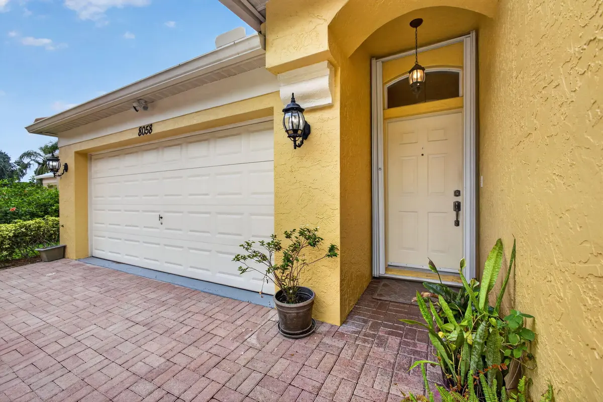 5-web-or-mls-5D1A3646 at 8058 Via Hacienda, Riviera Beach