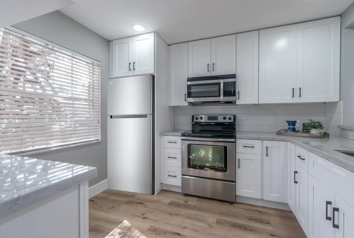 Photo 6 at 1579 Springside Drive, Weston