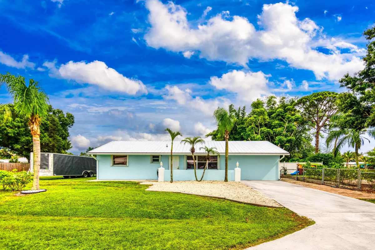 2184 SE Washington Street N New Ext-1 at 2184 SE Washington Street, Stuart