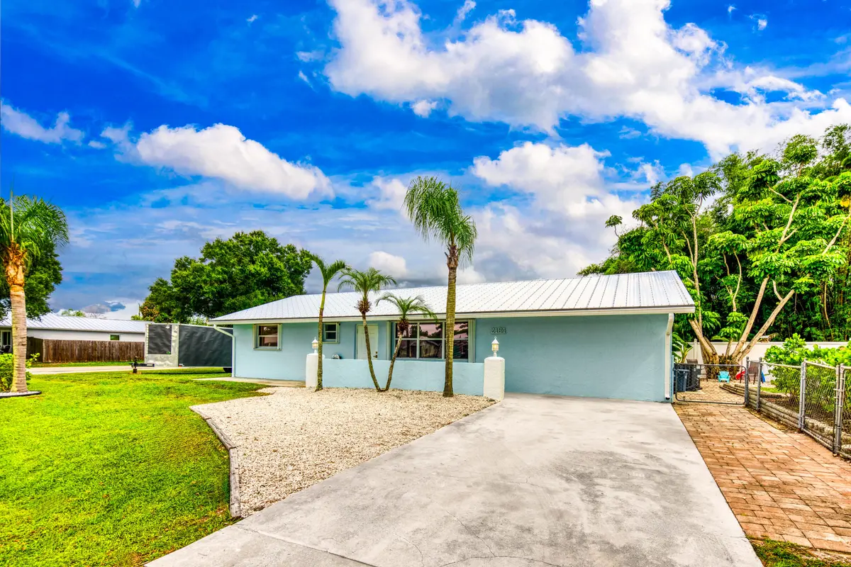 2184 SE Washington Street N New Ext-2 at 2184 SE Washington Street, Stuart