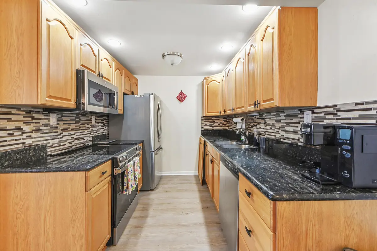 08 Kitchen 01 at 4087 Newport, Deerfield Beach