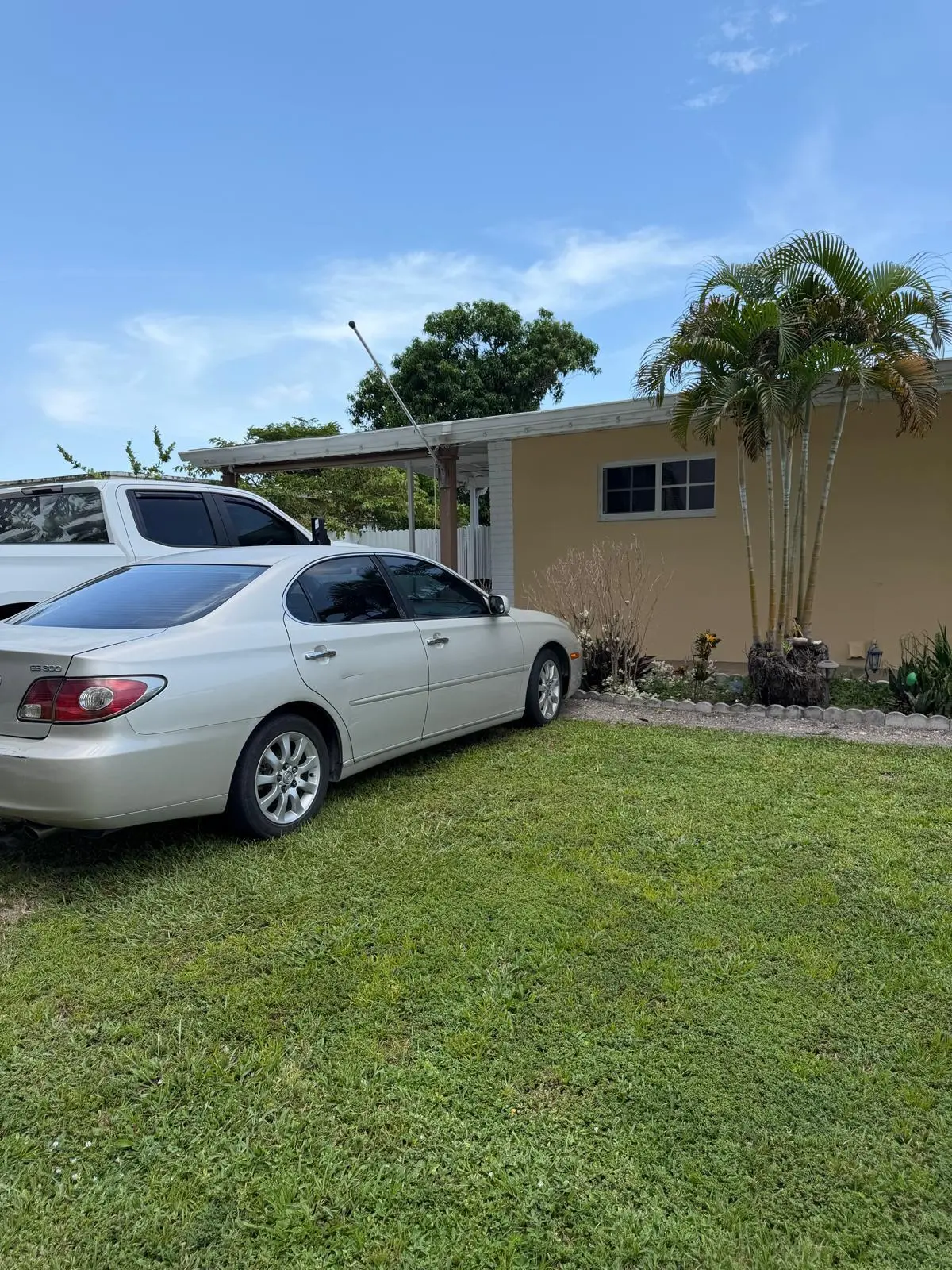 Driveway at 1836 Baythorne Road, West Palm Beach
