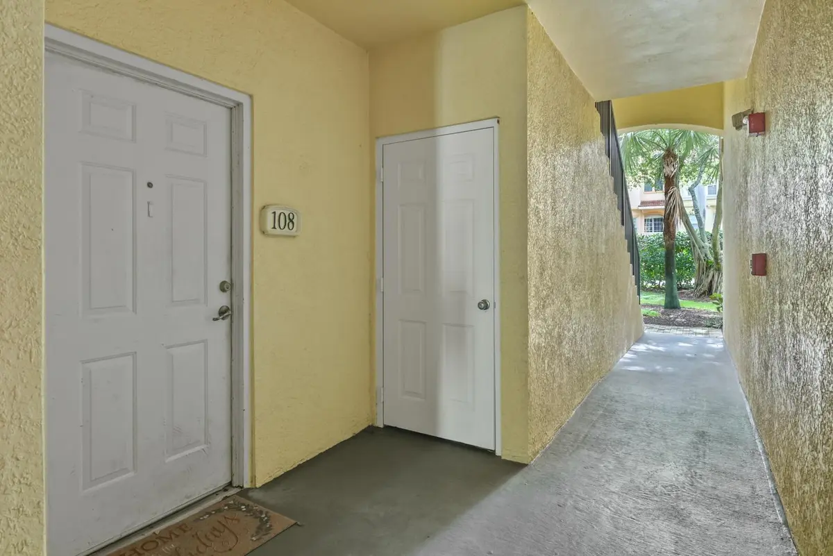 2730 Anzio Court 108, Palm Beach Gardens, FL – photo 5