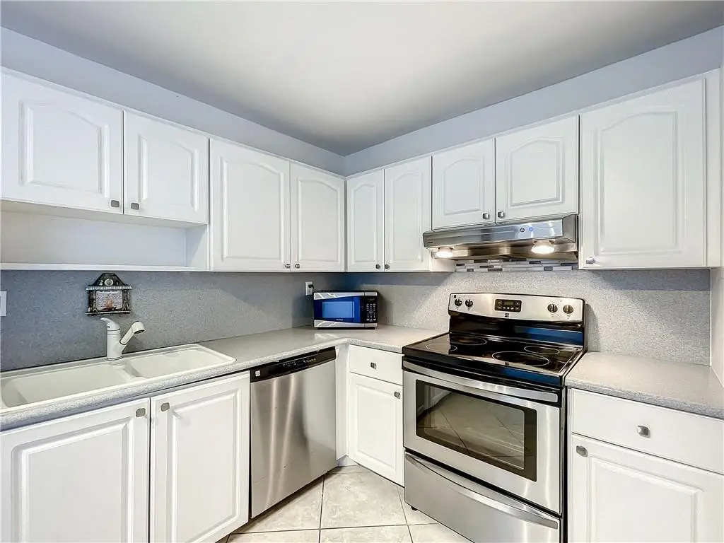 Photo 6 at 531 N Ocean Boulevard 1207, Pompano Beach