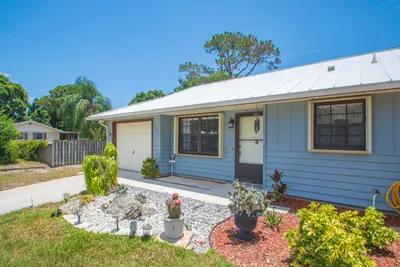 7590 58TH Court, Vero Beach – Single Family Residence for sale