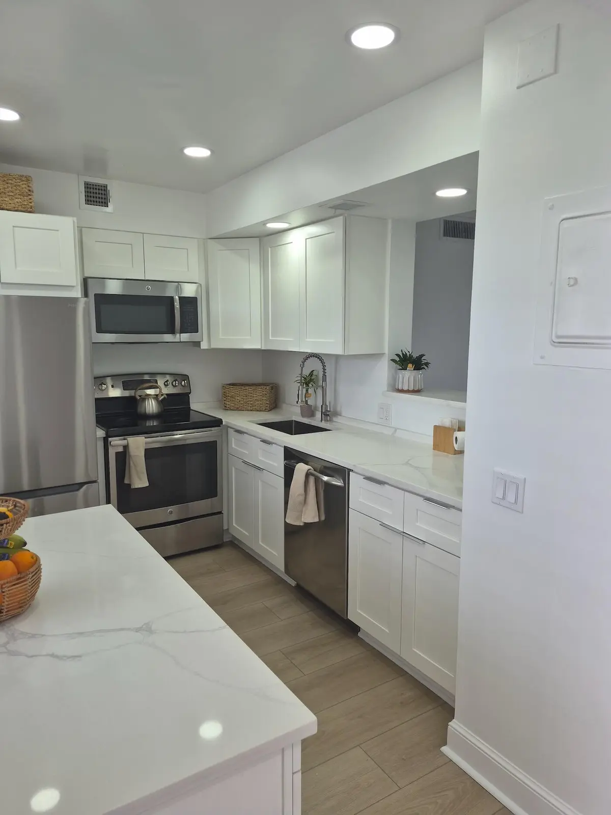 20260728_121708 at 3050 N PALM AIRE Drive 702, Pompano Beach