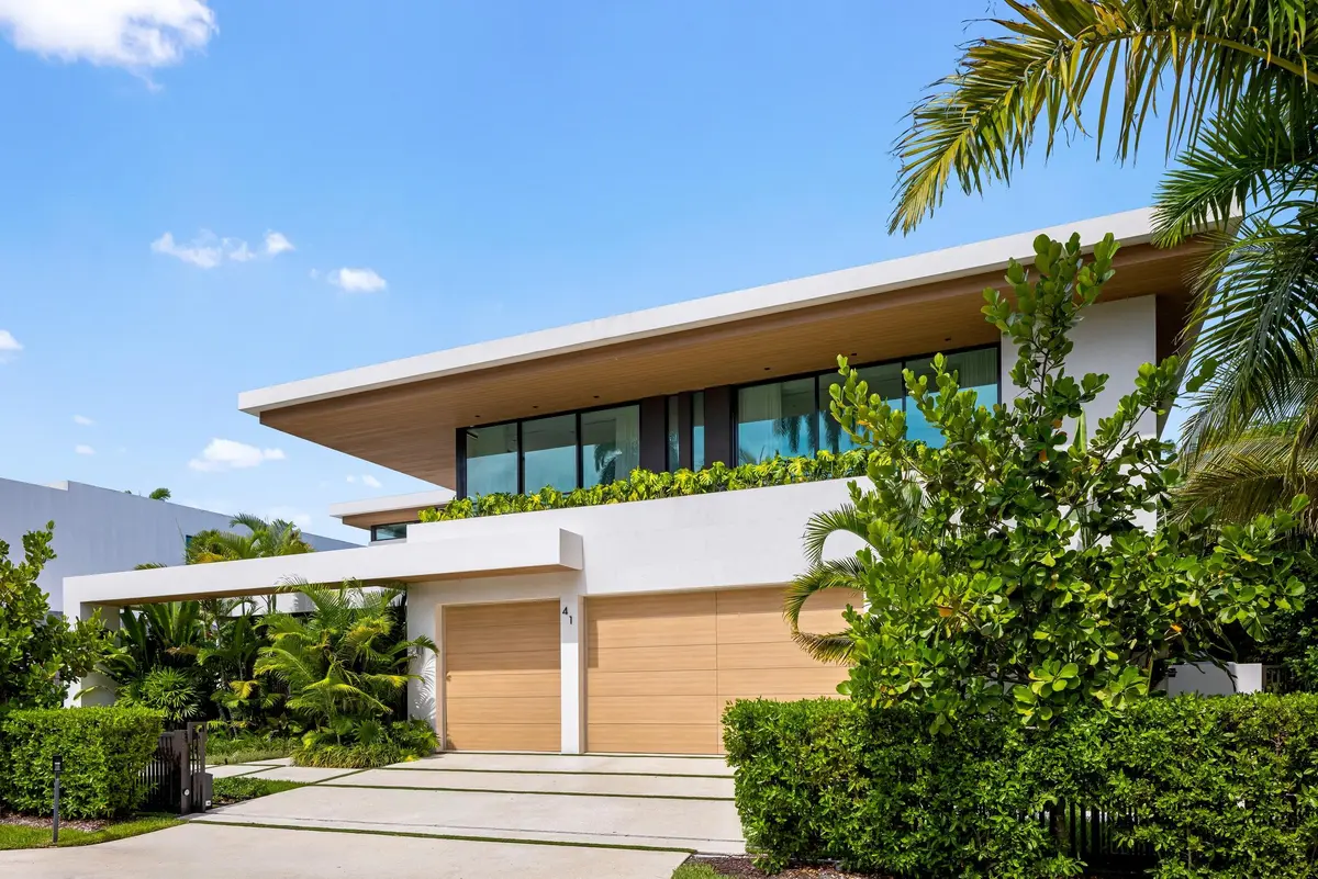 Front 7 at 41 NURMI Drive, Fort Lauderdale