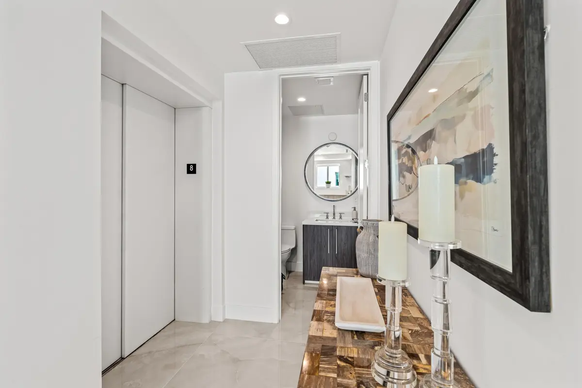 FOYER at 485 E Royal Palm Road 804, Boca Raton