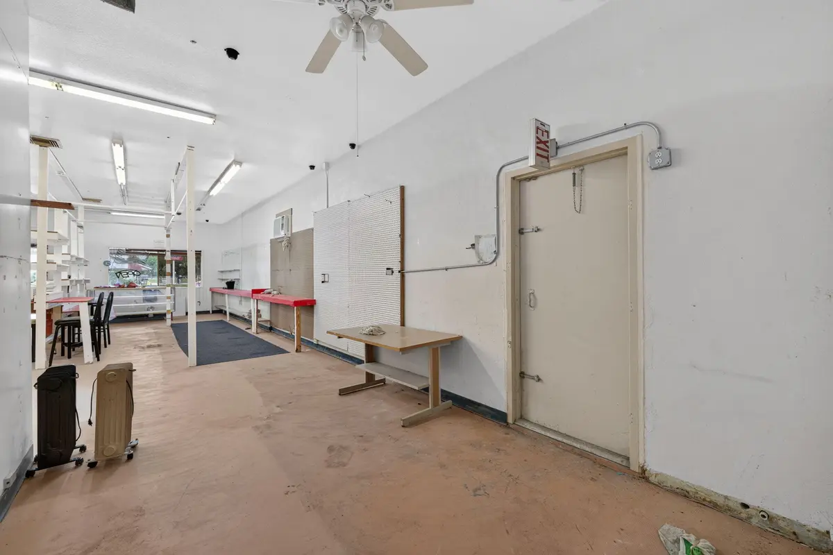 8-web-or-mls-3A5A8151 at 1033 HUNTER Road, Okeechobee