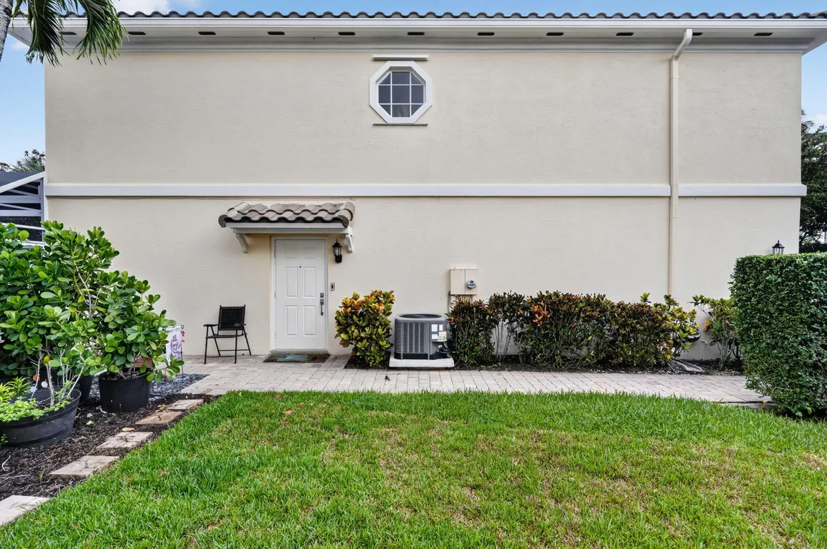 6-web-or-mls-_MLP6038 at 209 FORTUNA Drive, Palm Beach Gardens