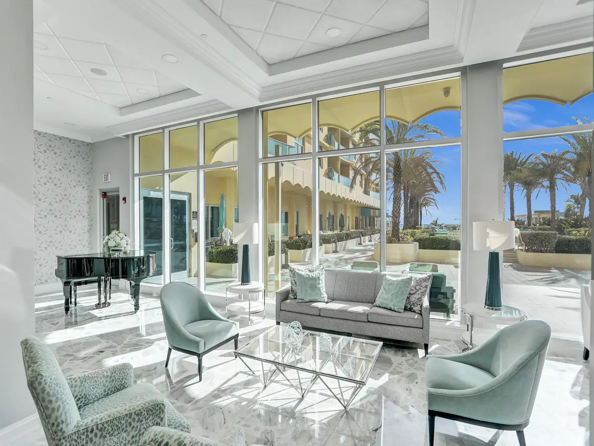3W1A7477 at 2501 S OCEAN Drive 338, Hollywood