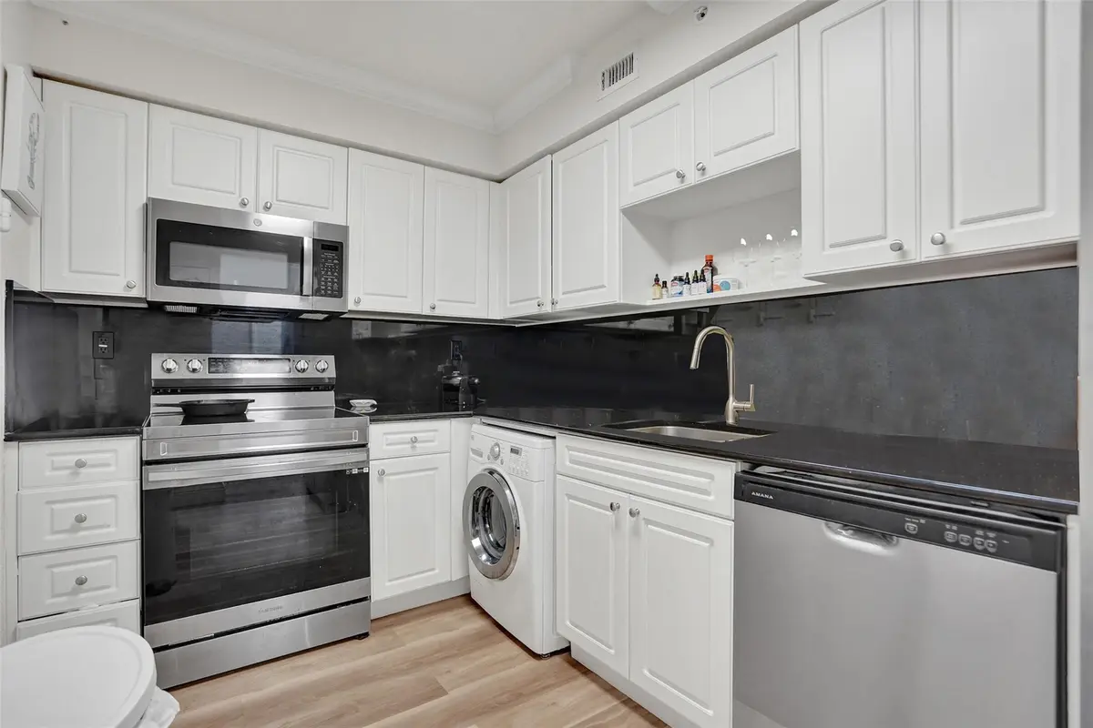 Photo 15 at 2501 S OCEAN Drive 338, Hollywood