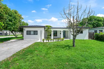 7945 Kismet Street, Miramar – Single Family Residence for sale