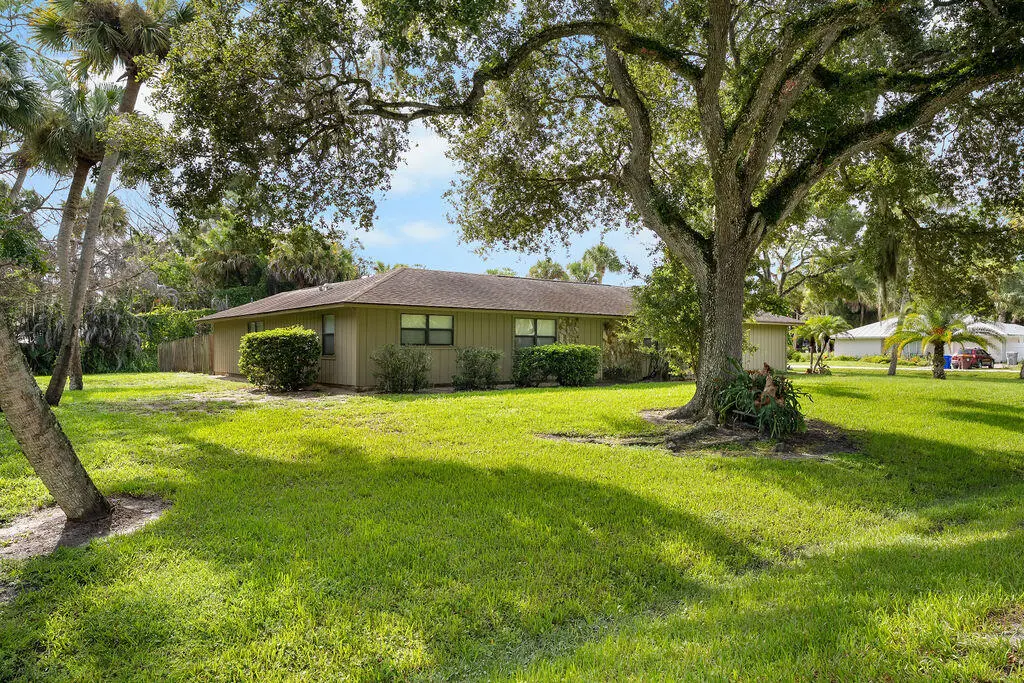 zachvero3 at 3596 12TH Street, Vero Beach