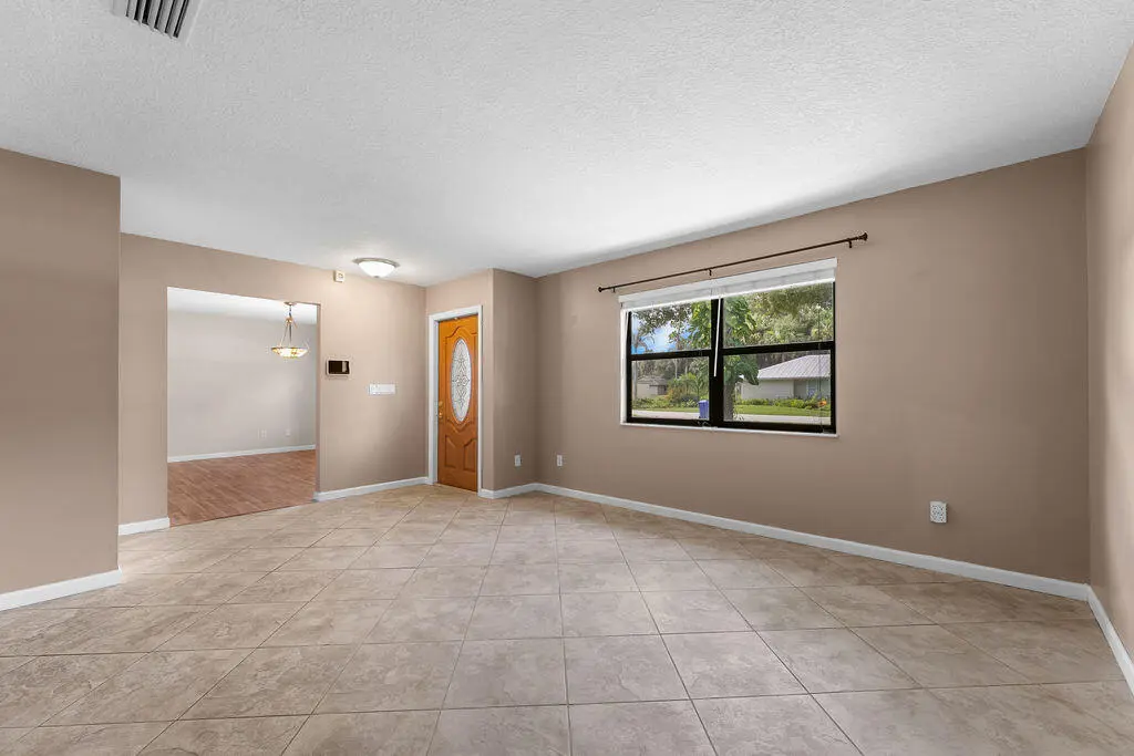zachvero6 at 3596 12TH Street, Vero Beach