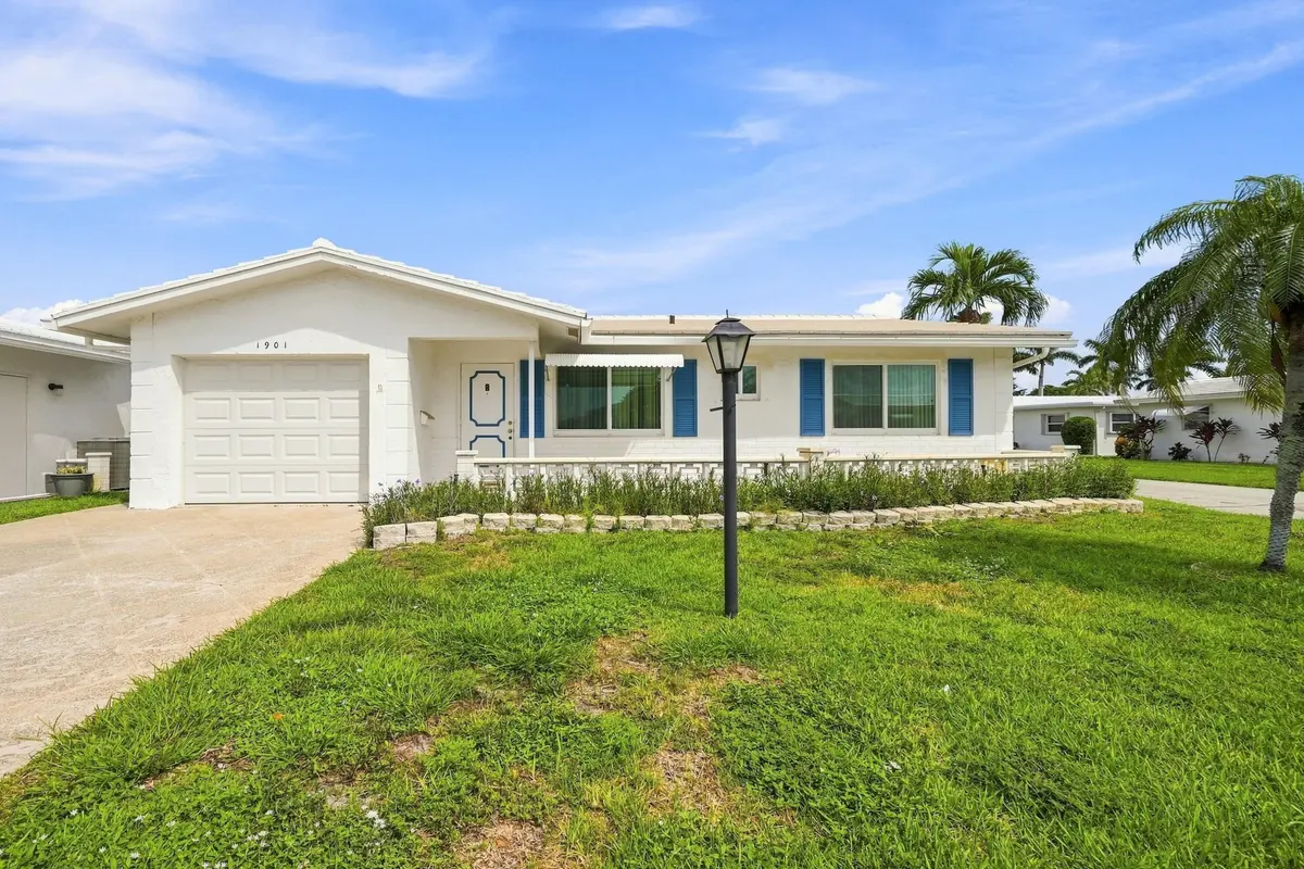 01_stl_9462 at 1901 SW 17TH Street, Boynton Beach