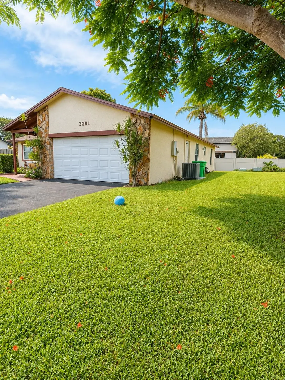 Exterior Right Sideview at 3391 NW 97th Terrace, Sunrise