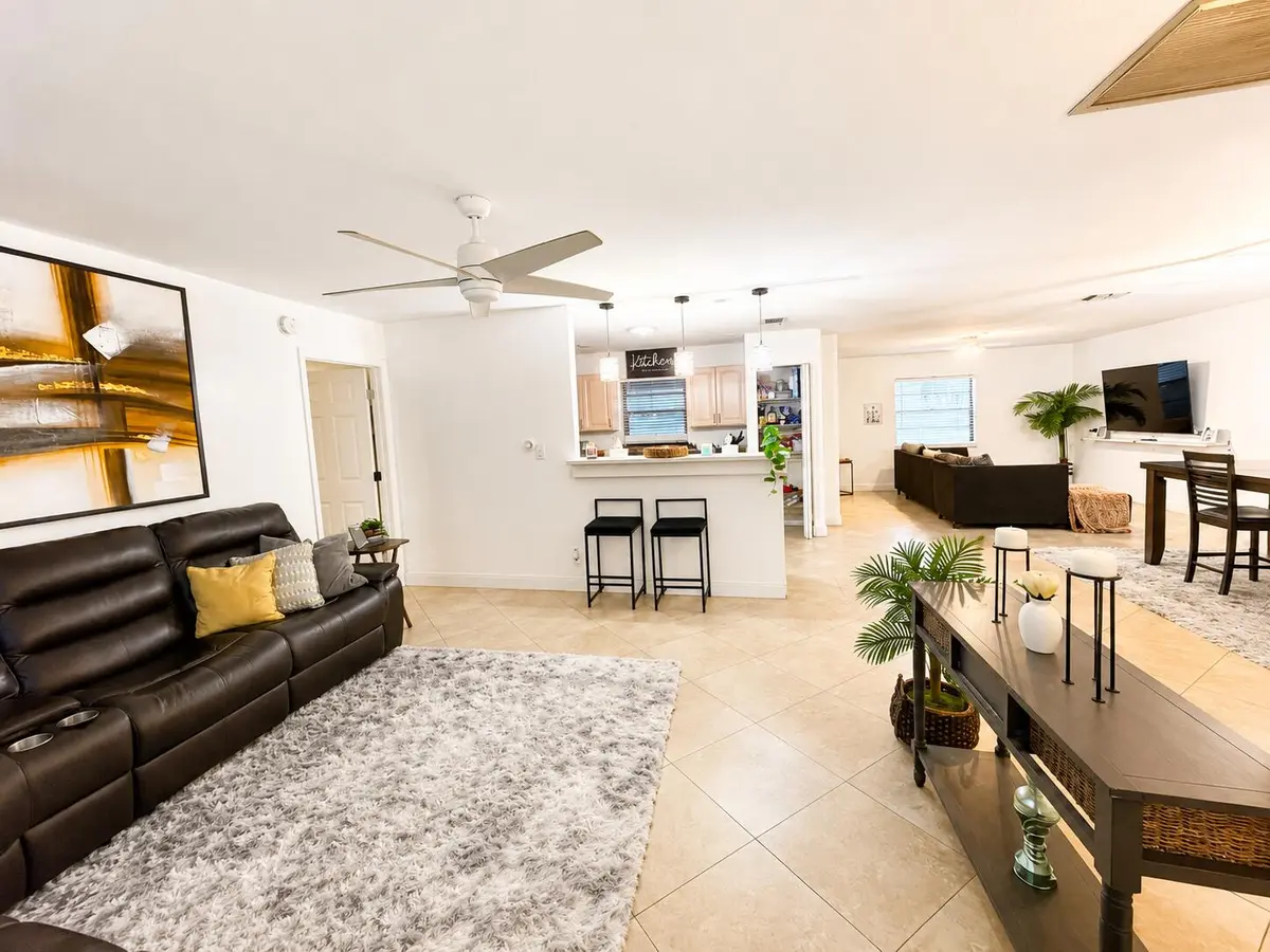 Living Area at 3391 NW 97th Terrace, Sunrise