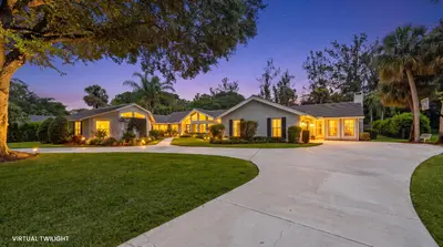13343 DOUBLETREE Circle, Wellington – Single Family Residence for sale