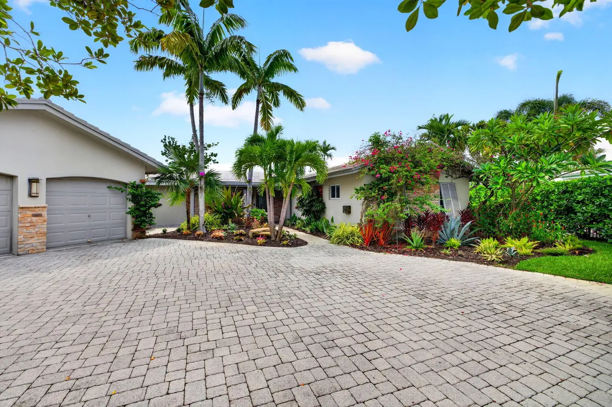 4-web-or-mls-699A2043 at 1948 NE 7TH Terrace, Wilton Manors