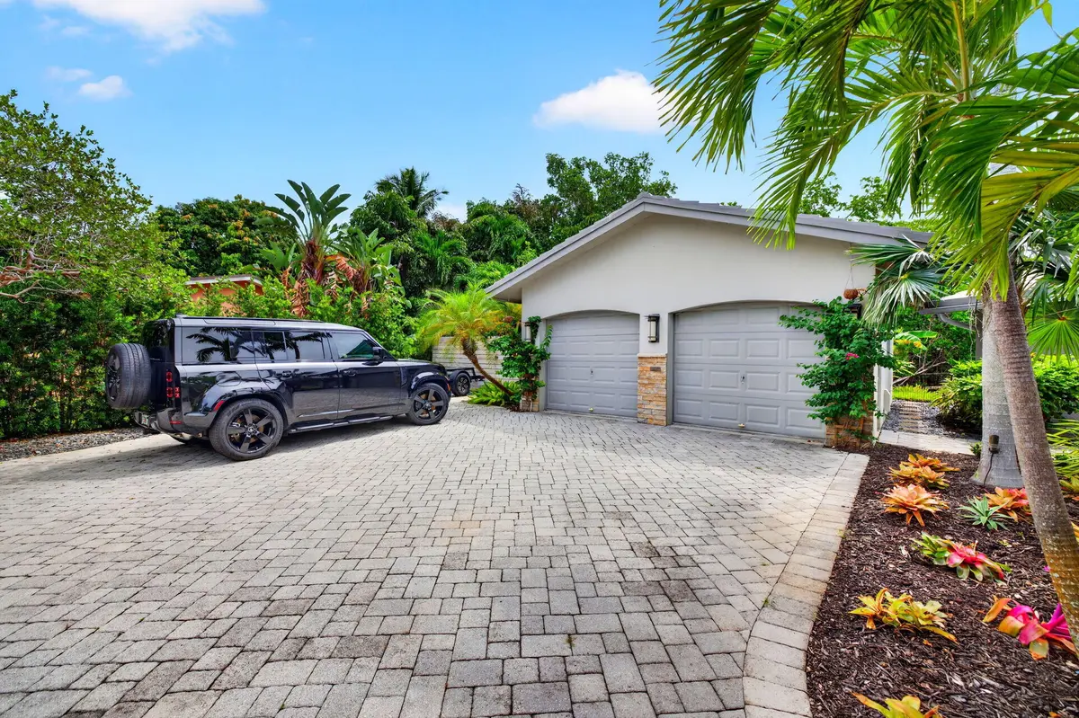 6-web-or-mls-699A2053 at 1948 NE 7TH Terrace, Wilton Manors