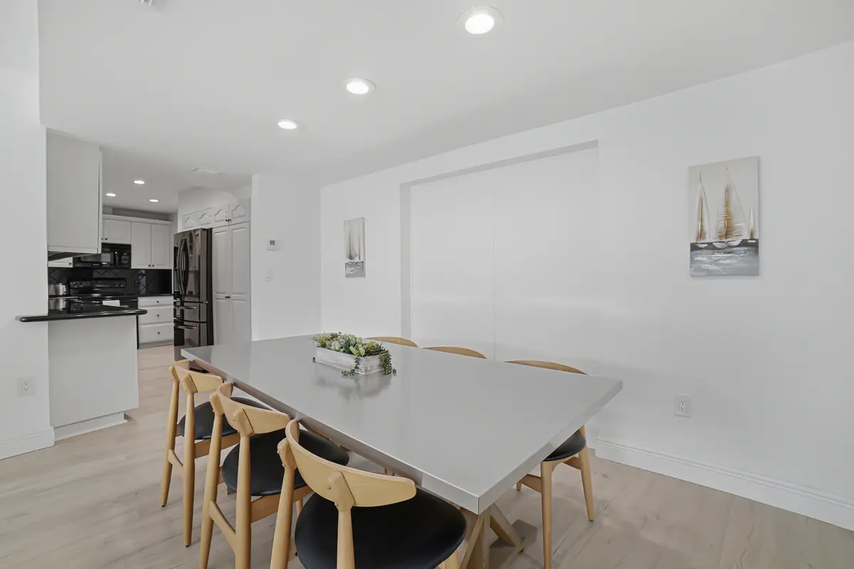 Dining Area at 2780 S OCEAN Boulevard 309, Palm Beach