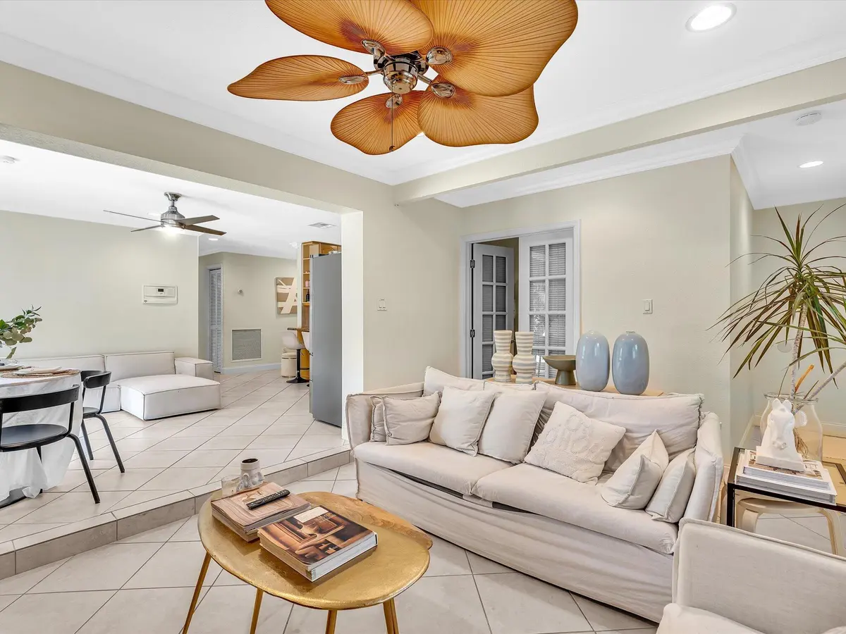 Living Room at 11 FOREST HILLS Lane, Boca Raton