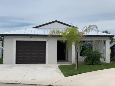 17 EL PORTAL Lane, Port St. Lucie – Single Family Residence for sale