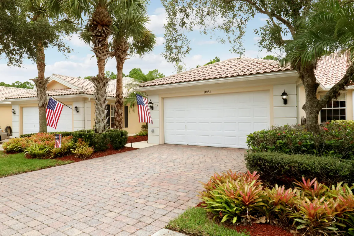 Front at 9164 SE Hawks Nest Court, Hobe Sound