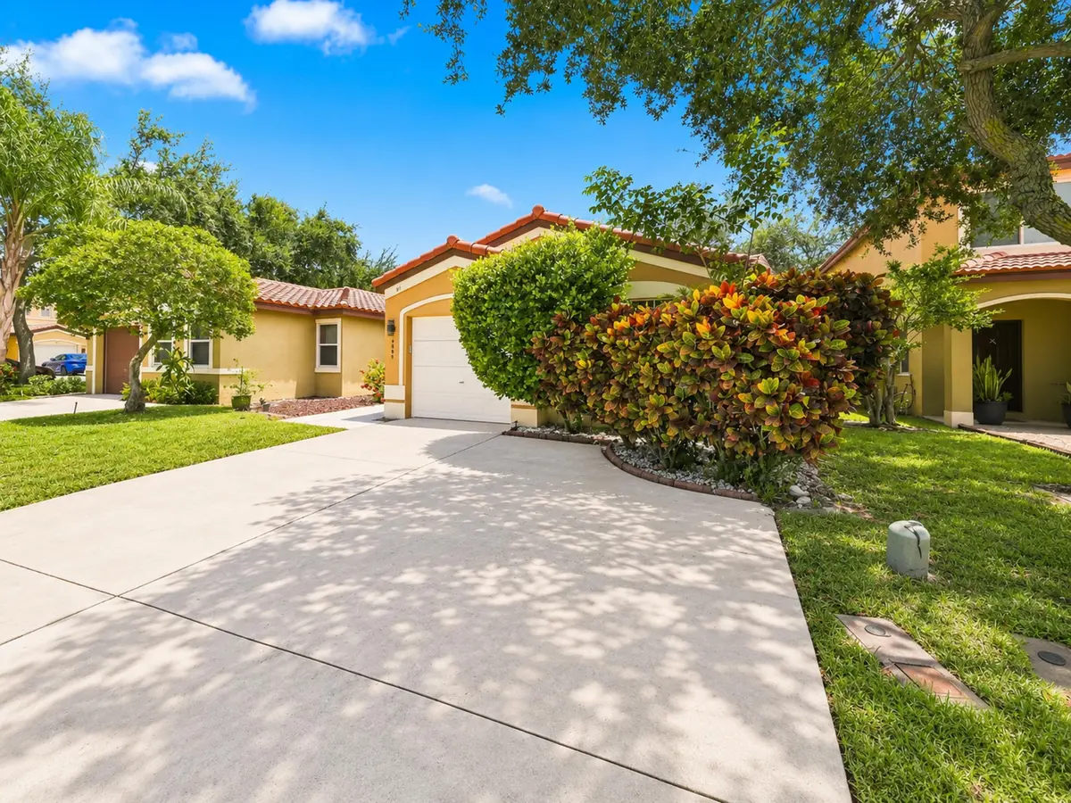 5__62_5743.png at 4344 NW 1st Street, Deerfield Beach