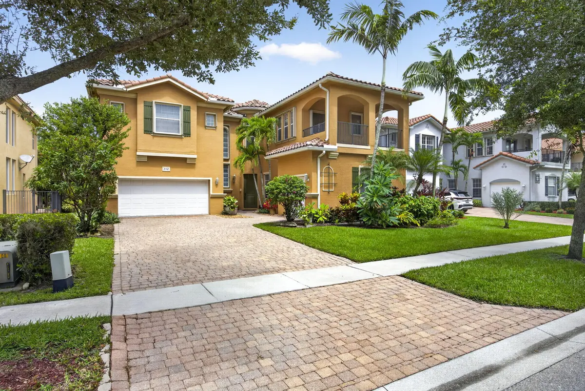 1-web-or-mls-BS1A0764 at 742 Cresta Circle, West Palm Beach