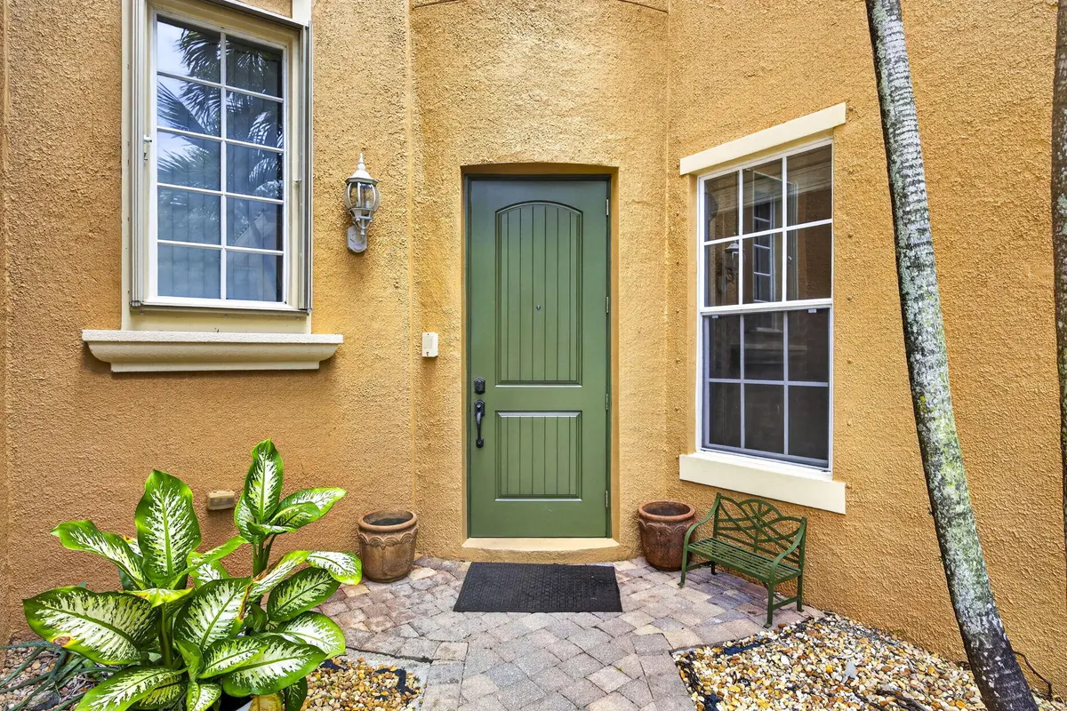 8-web-or-mls-BS1A0796 at 742 Cresta Circle, West Palm Beach