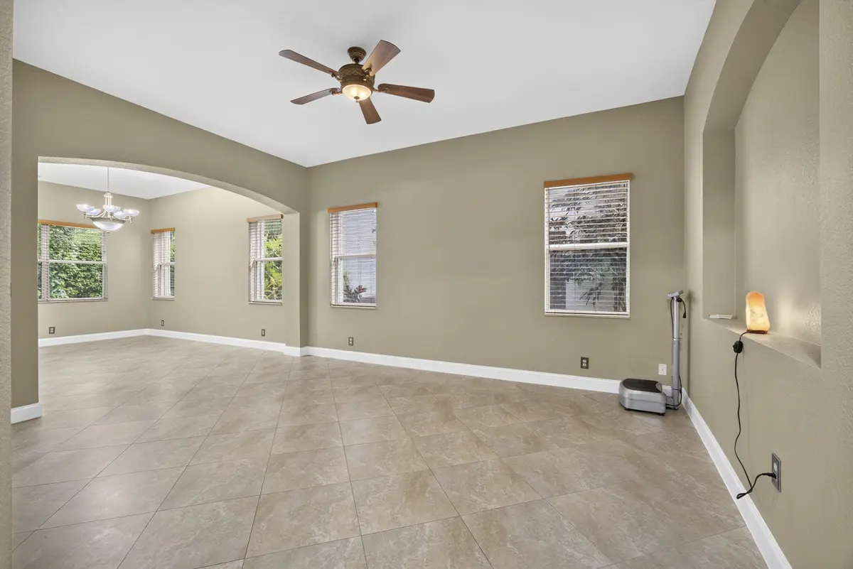 21-web-or-mls-BS1A0854 at 742 Cresta Circle, West Palm Beach