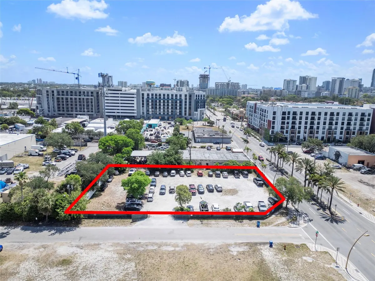 Photo 1 at 606 NW 8th Avenue, Fort Lauderdale